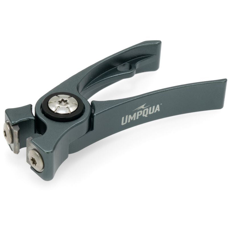 Umpqua RiverRun Nipper with Lanyard