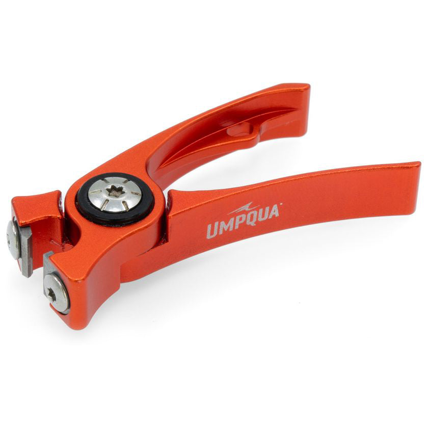 Umpqua RiverRun Nipper with Lanyard